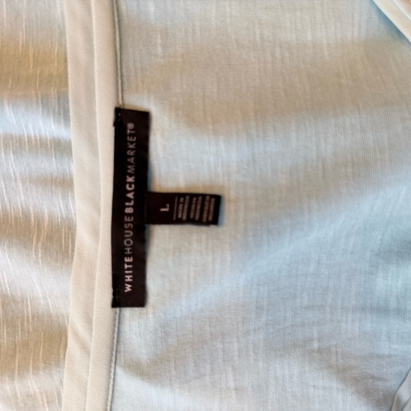White House Black Market | Light Blue V-Neck Tee | Size L - Picture 7 of 10